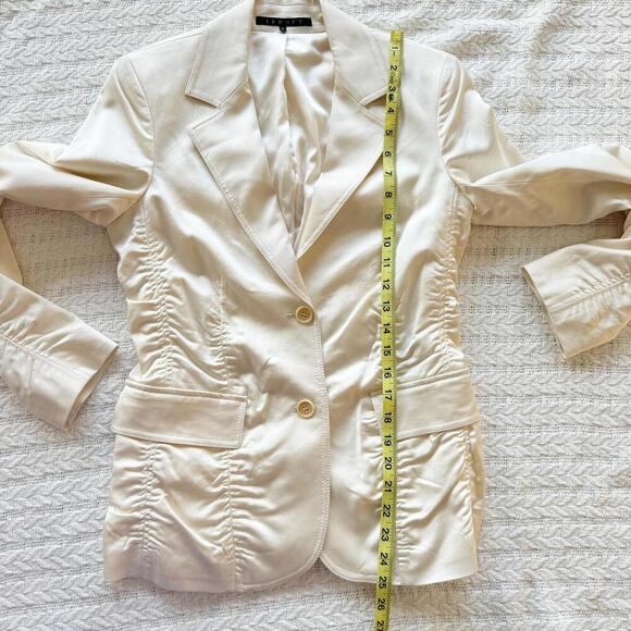 Theory Women's Cream Satin Rushed & Tailored Blazer - Size S - Picture 7 of 9